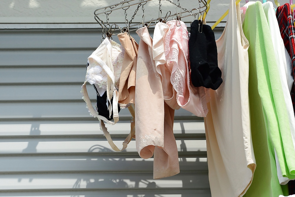 Porn image 112 Laundry Hiroi