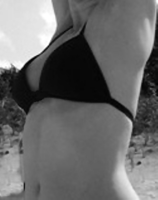 Porn image nice tits on beach