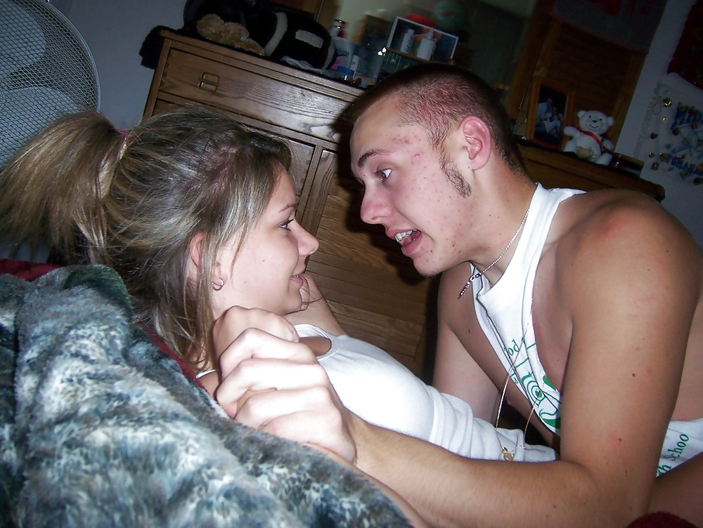 Porn image Pretty Amateur Allie