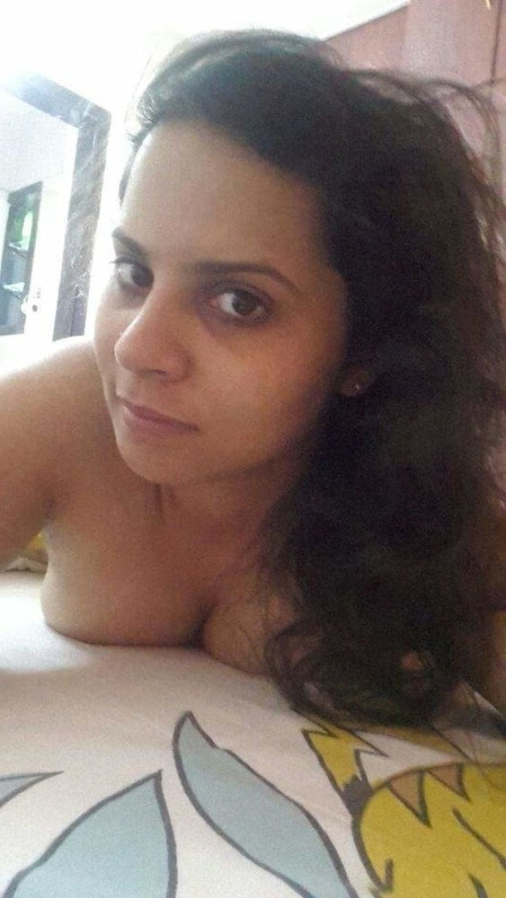Porn image Indian muslim girl fucking hindu guy