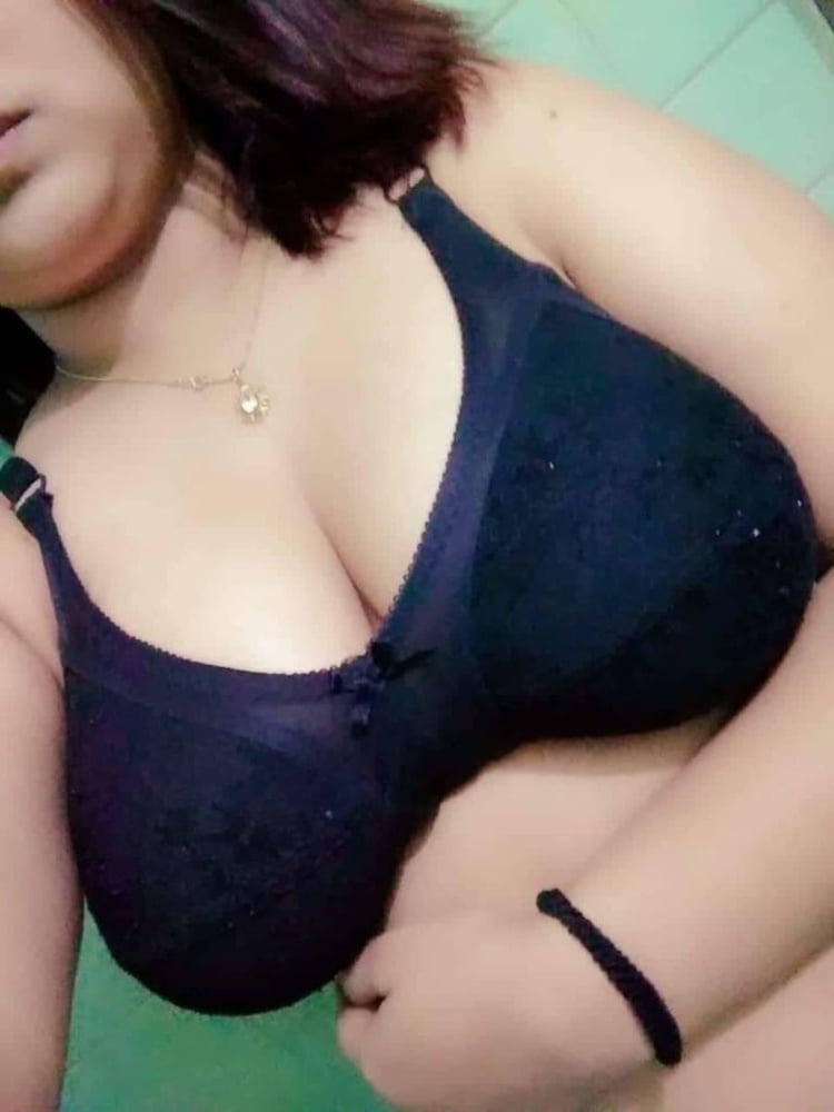 Big Boob Girls - See and Save As bengali big boobs girl maria nudest selfie porn pict -  4crot.com