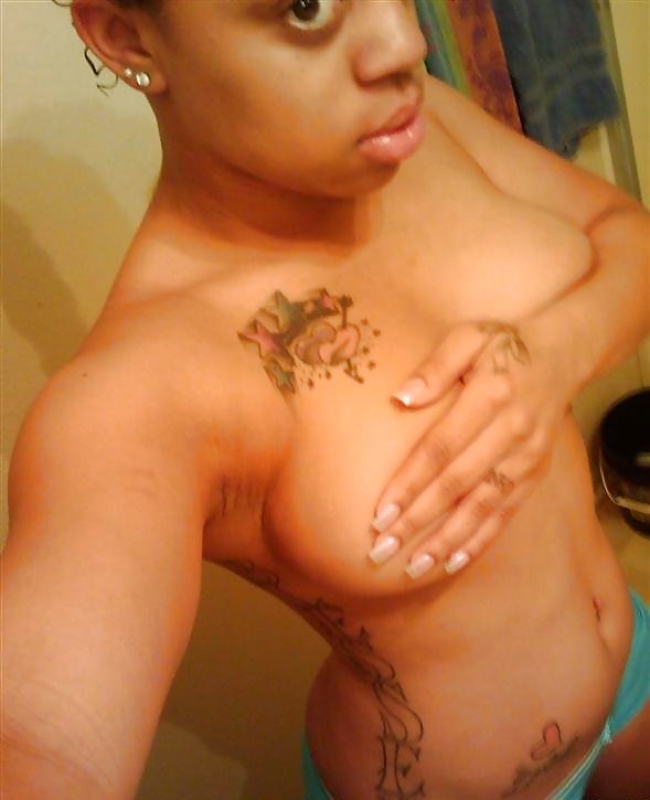 Porn image Lightskin Ebony Tatted Chick