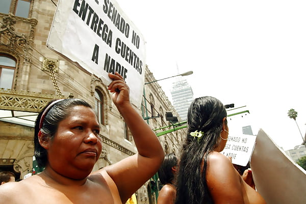 Porn image 400 Pueblos Naked Protest