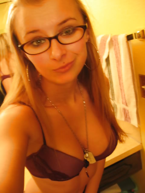 Porn image hot blonde teen in glasses nerd geek gamer topless 63381972
