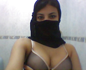 Porn image Sexy Arabian Amateurs