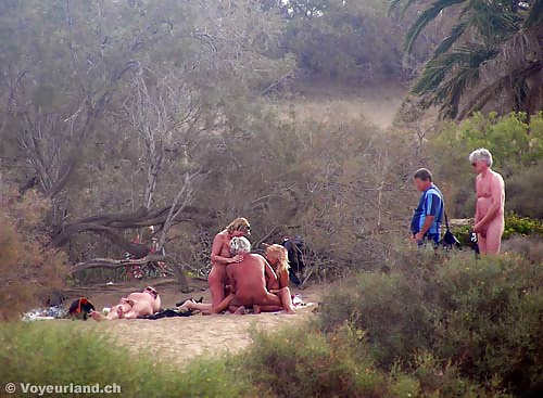 Porn image outdoor-2008-6