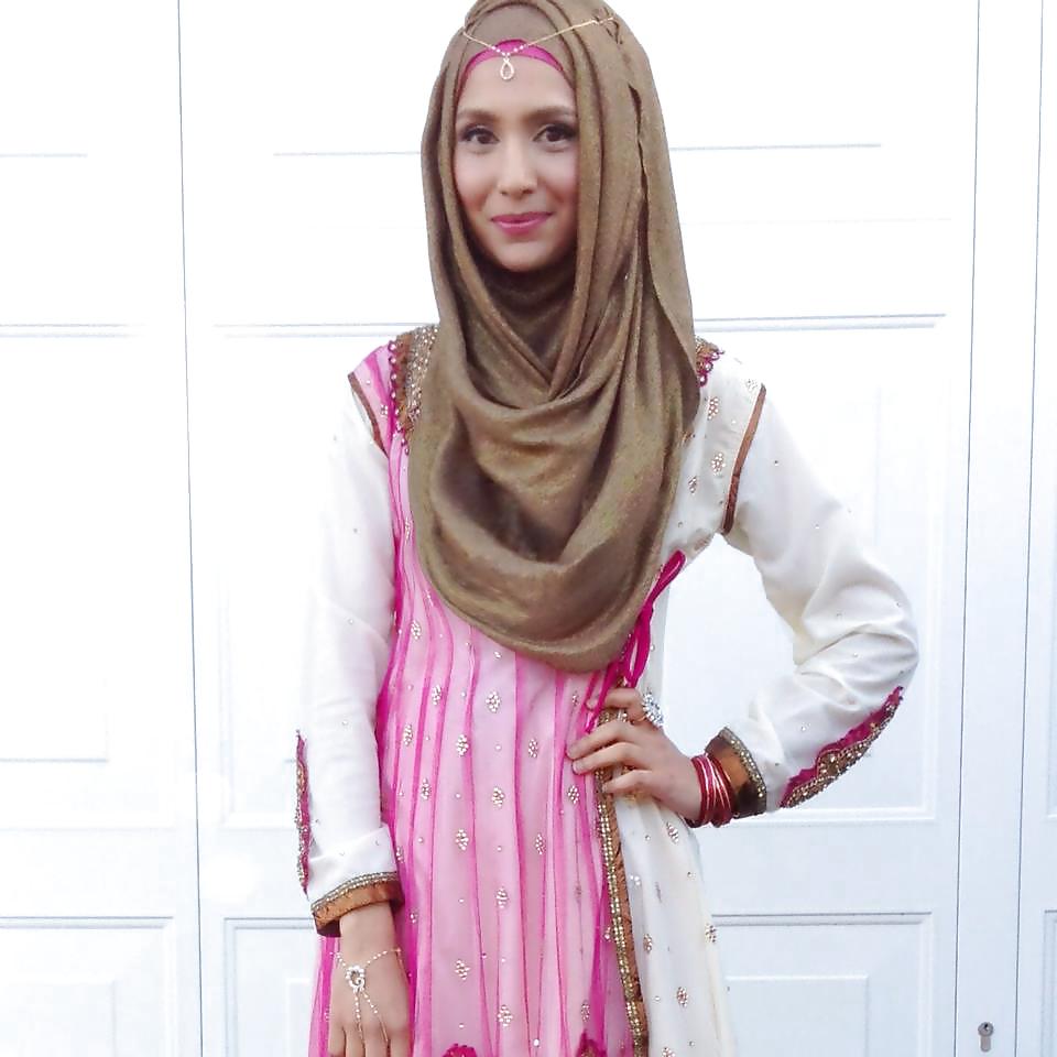 Porn image Cute sexy hijabi girl - Cum tributes