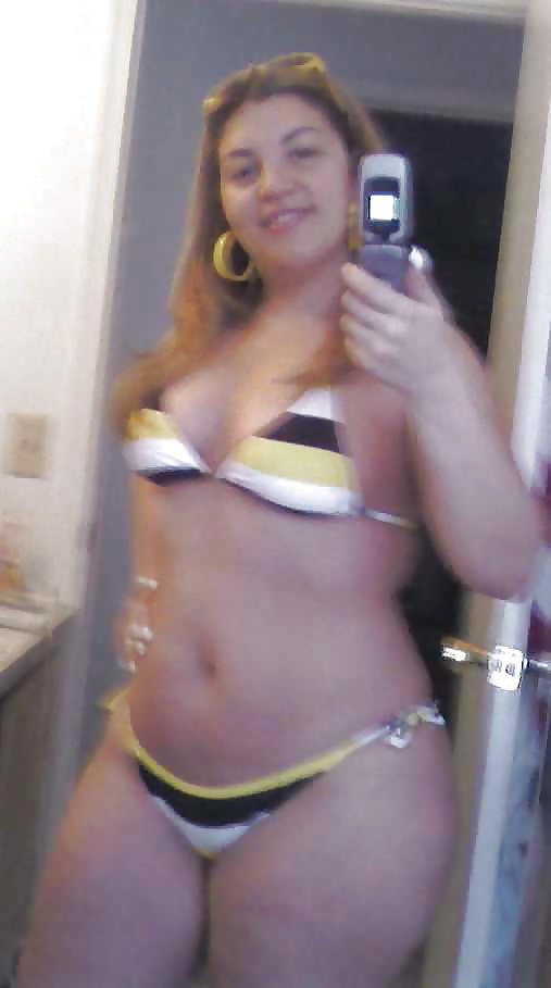 Porn image Busty Nanette 2