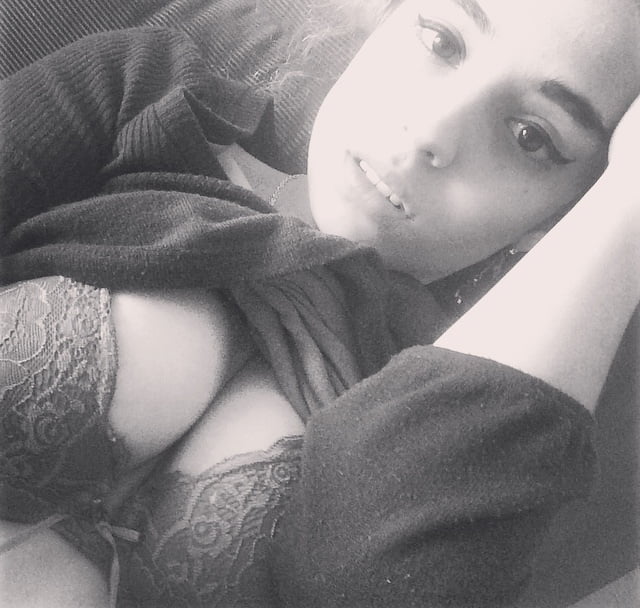 Porn image March 2019 Latina Teen Selfies