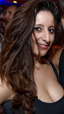 Porn image Girls partying in club - Paris #4
