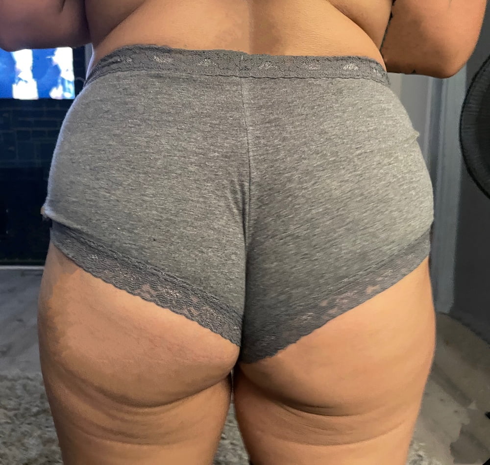Wife Sexy Ass - 22 Photos 