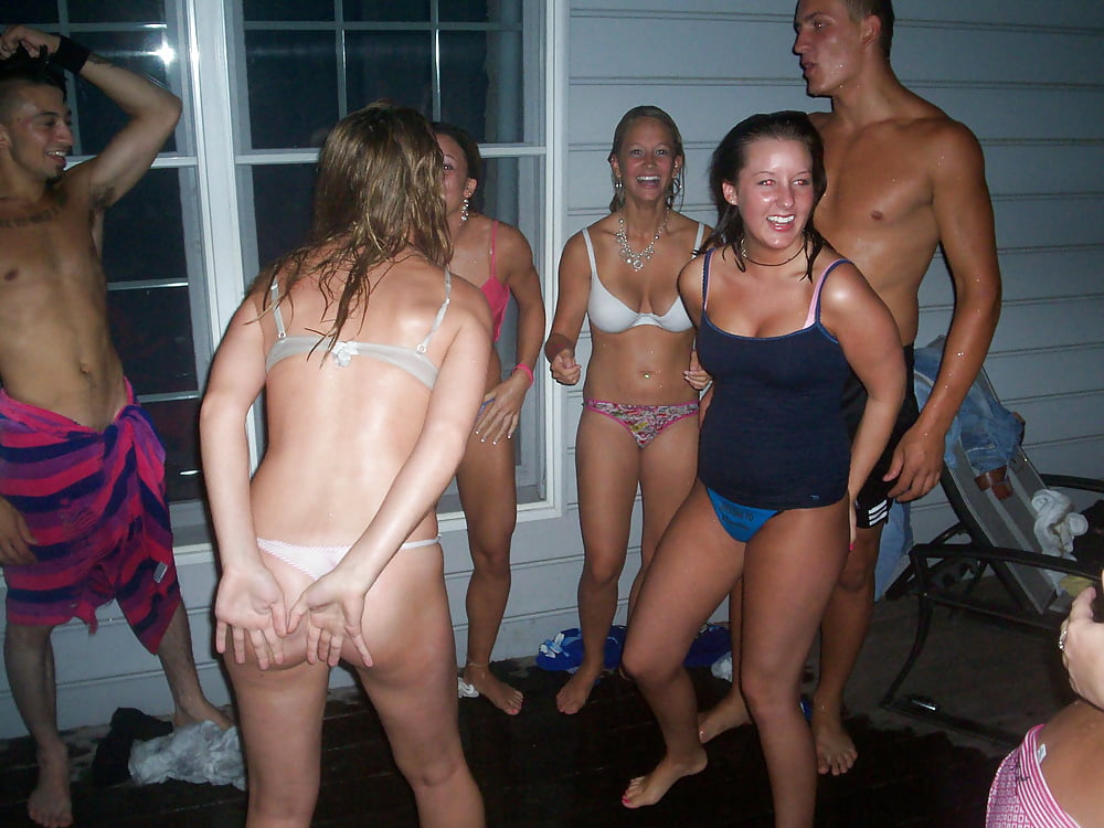 Porn image party girls 2