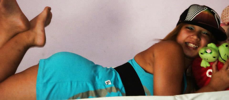 Porn image FACEBOOK SUELLEN FONTINELLY