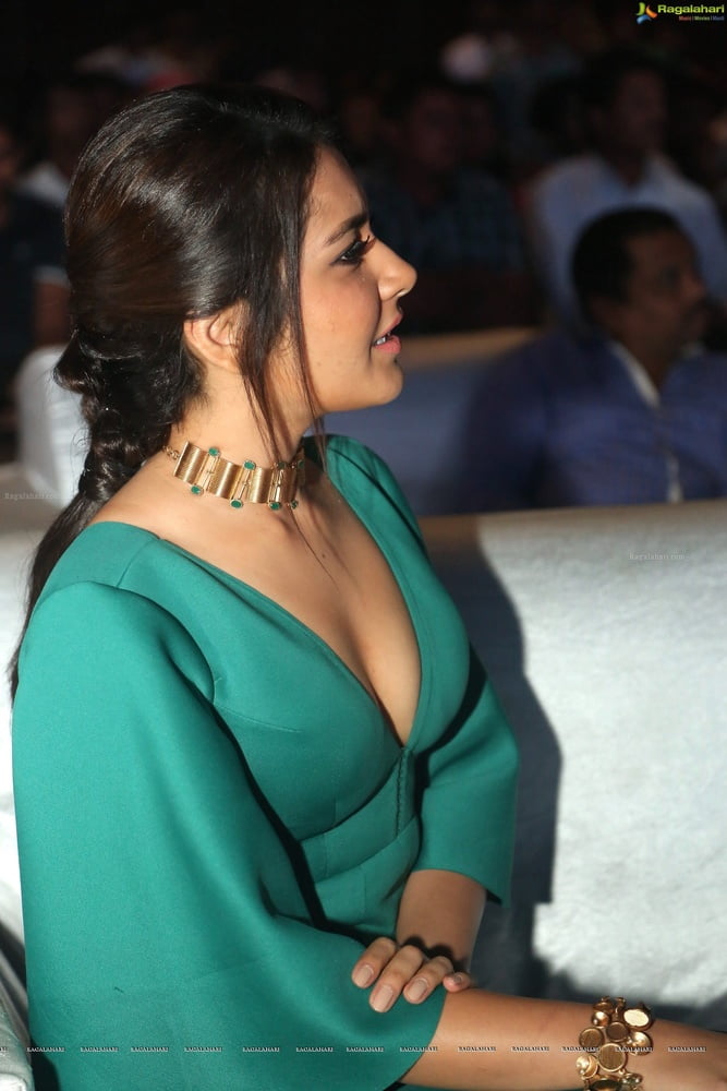 Raashi Khanna 60 Pics Xhamster