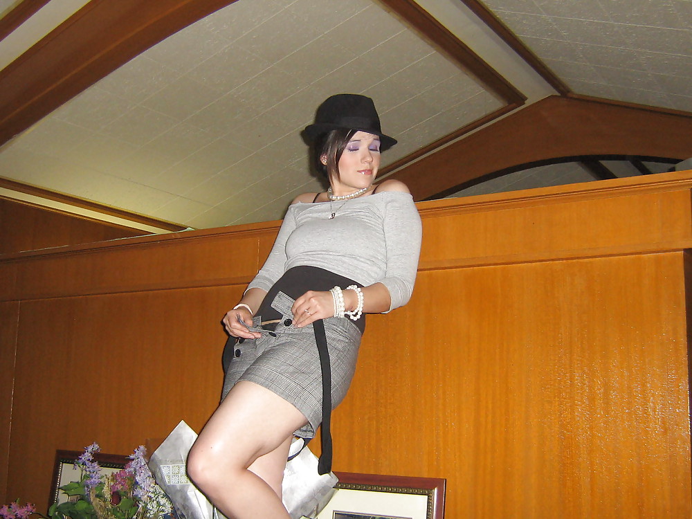 Porn image MELANIE STRIPPED