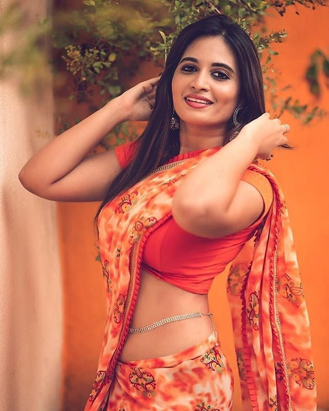 Sexy milfy Indian - 12 Photos 