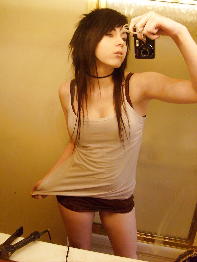 Porn image Amateur Emily