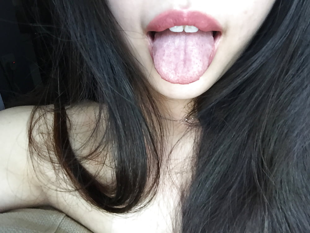Porn image American Unknown Teen Slefie Slut 001