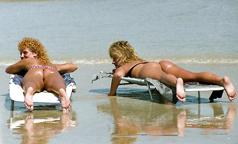 Porn image Random Beach Pix 2