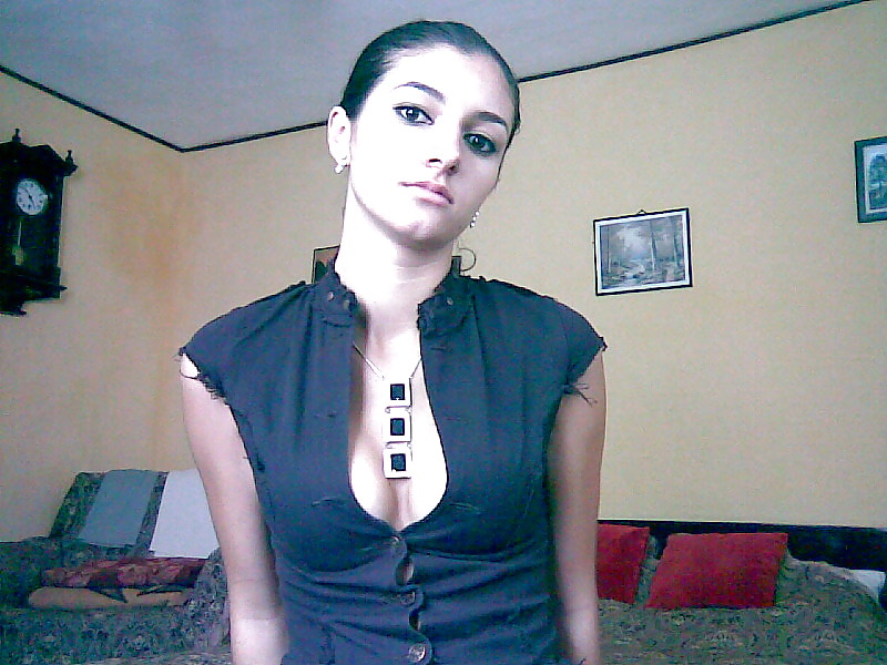 Porn image Romanian girl nice tits and ass