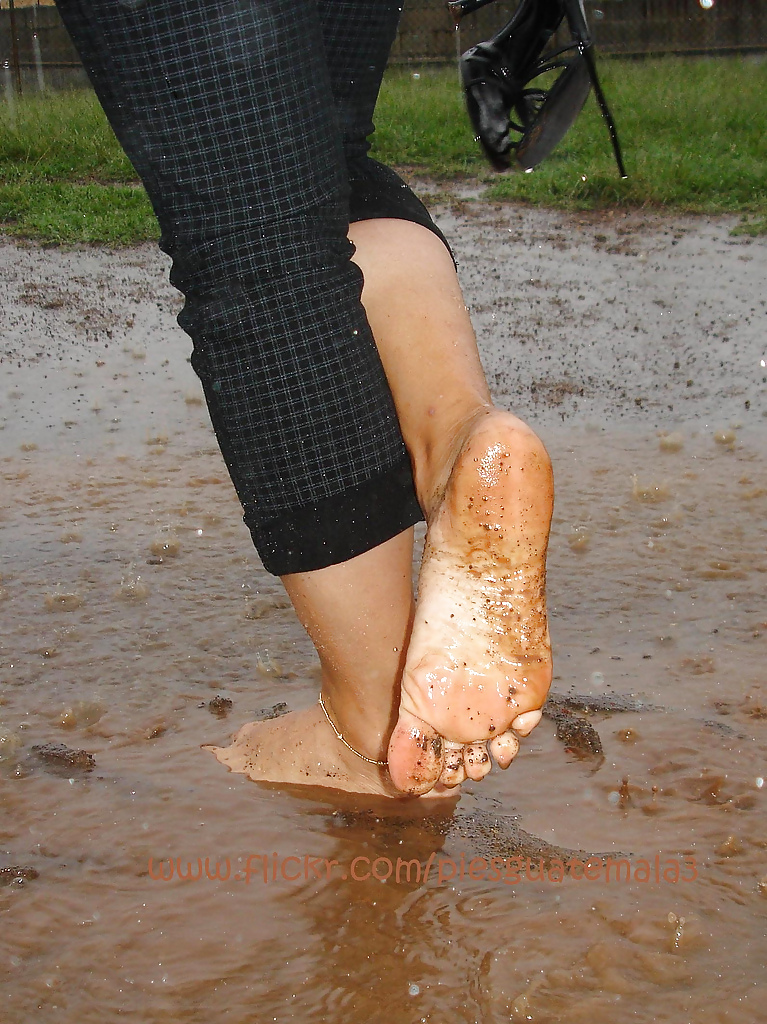 Porn image Prety feet in heels 3