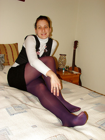 Purple nylons, stockings, tights & pantyhose