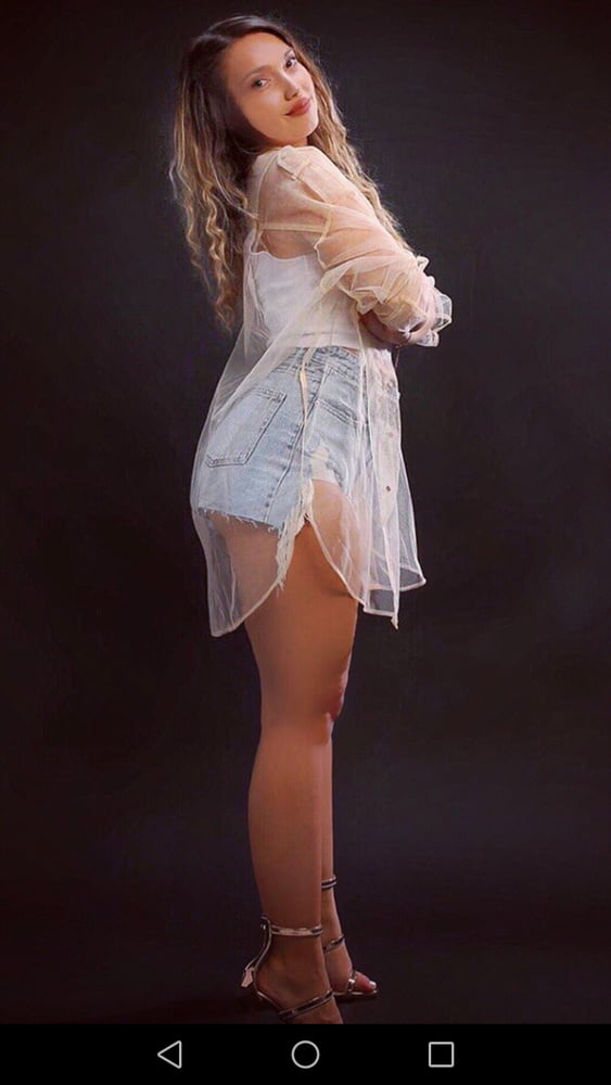 Arsovska photo #324239572