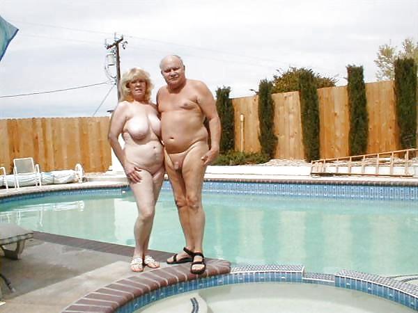 Porn image Naked couple 30.