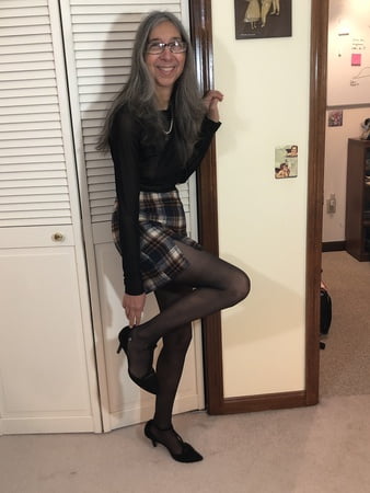 sub sarah loves her dom         