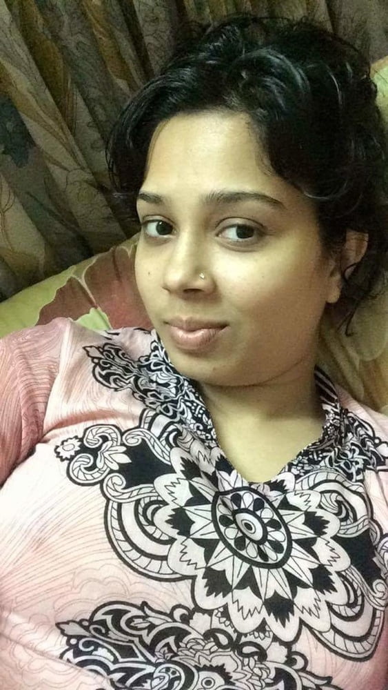 Indian Desi Girls Nude Selfies - Indian Hairy Wife Selfie | Niche Top Mature
