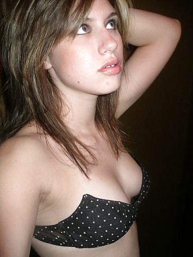 Porn image horny teen takes naked selfies hot