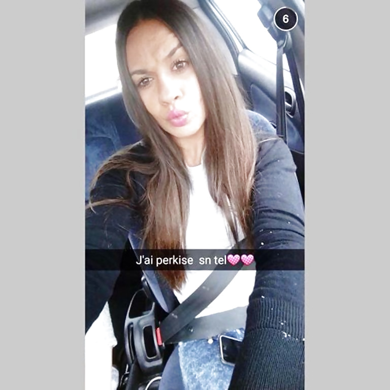 Porn image UNE BEURETTE A ENCULER