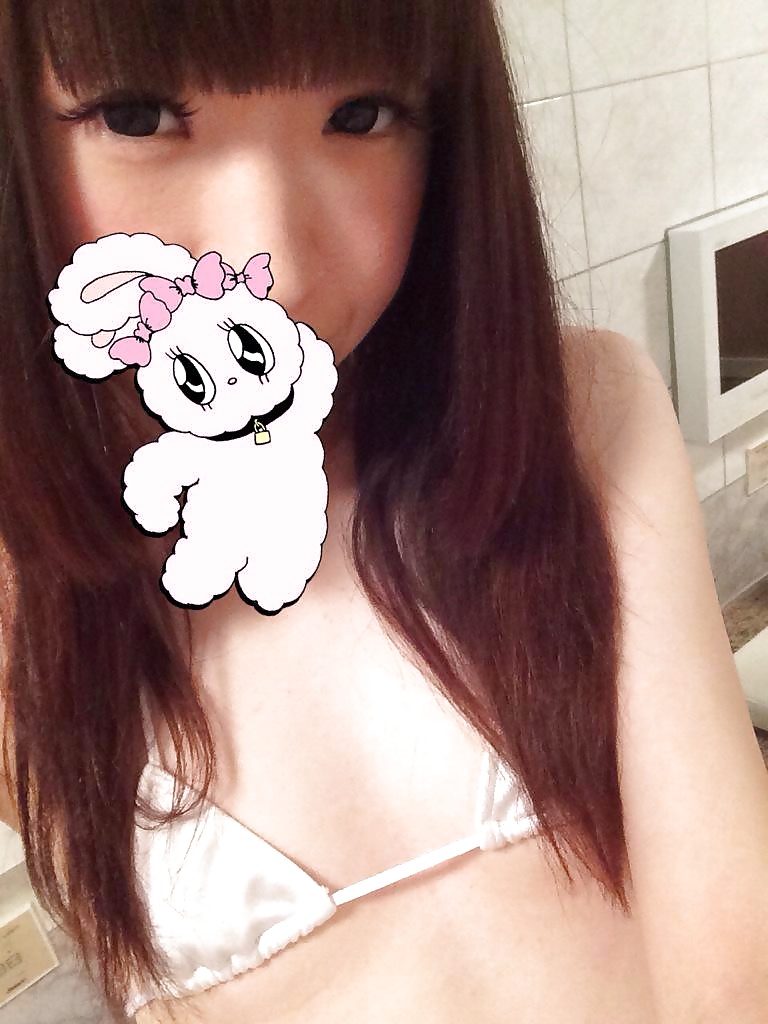 Porn image Amateur japanese student lingerie goddess selfies