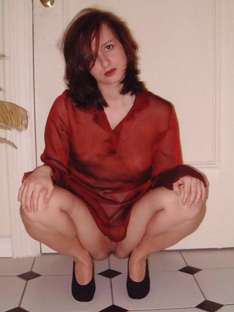 Porn image GERMAN SLUT IN RED BLOUSE