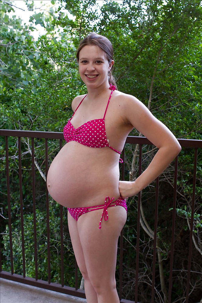 Porn image Pregnant Amateurs - Sexy In Bikinis!