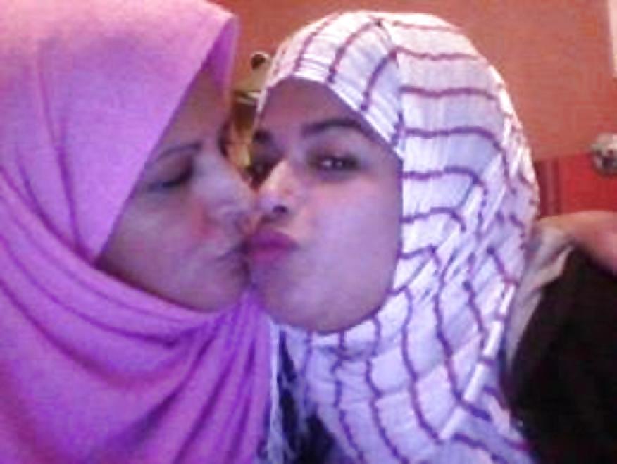 Porn image Arab lesbian webcam