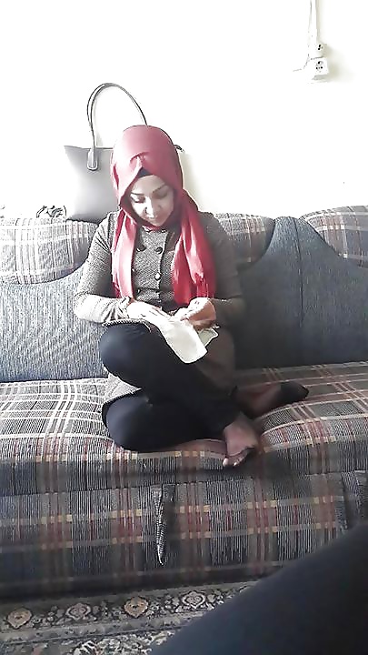 Porn image Irani turban hijab nylon feet 23452