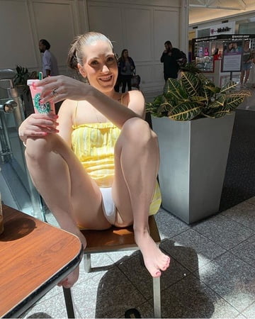 Sex Gallery Amateur Yo Kristina Teasing Public In Panties