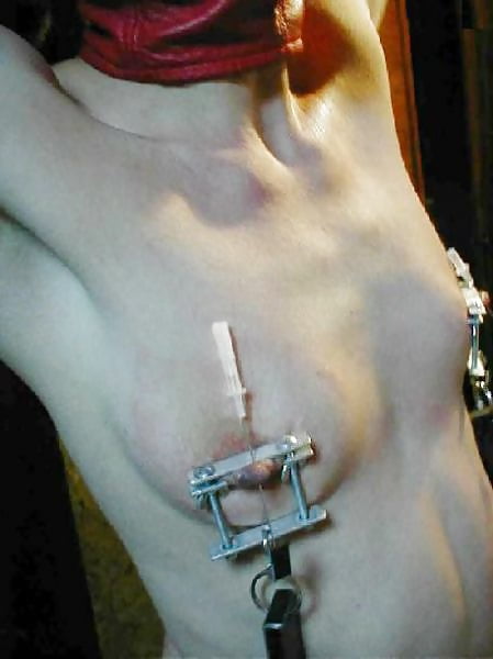 Porn image salopes soumises seins tortures