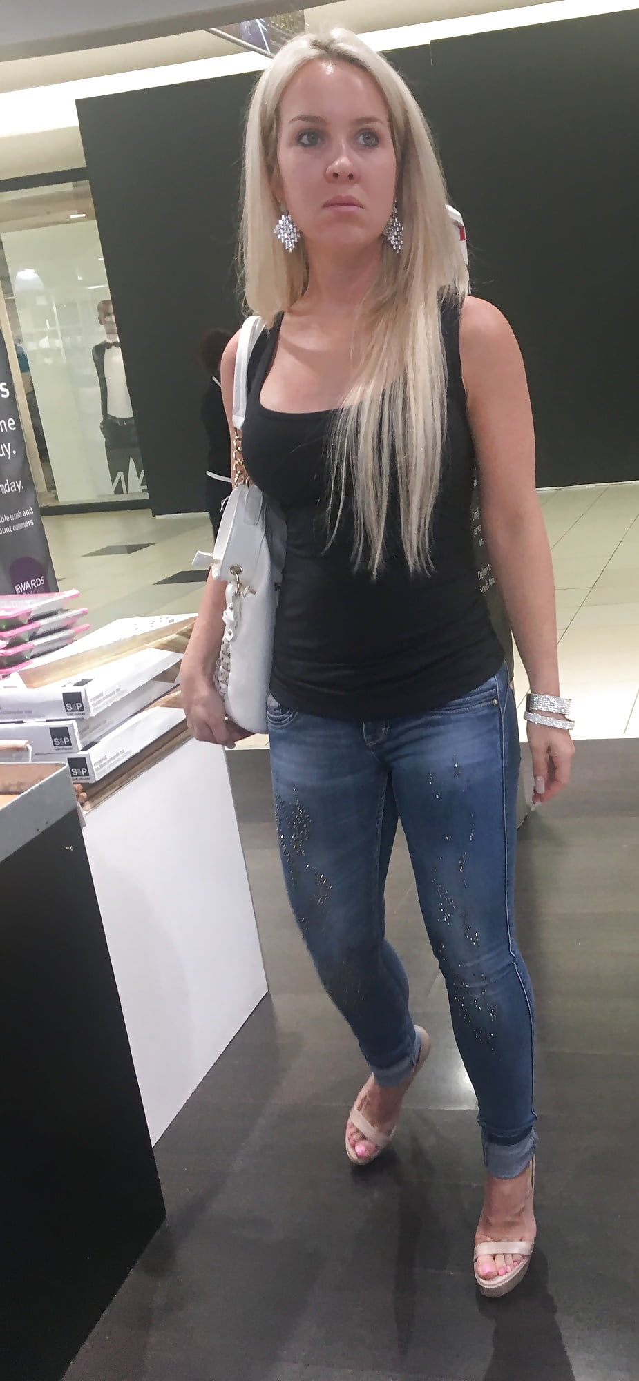 Porn image Sexy blonde mall slut