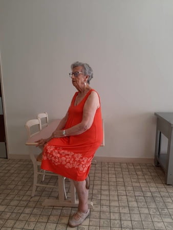 granny voyeur pantyhose stockings vintage         