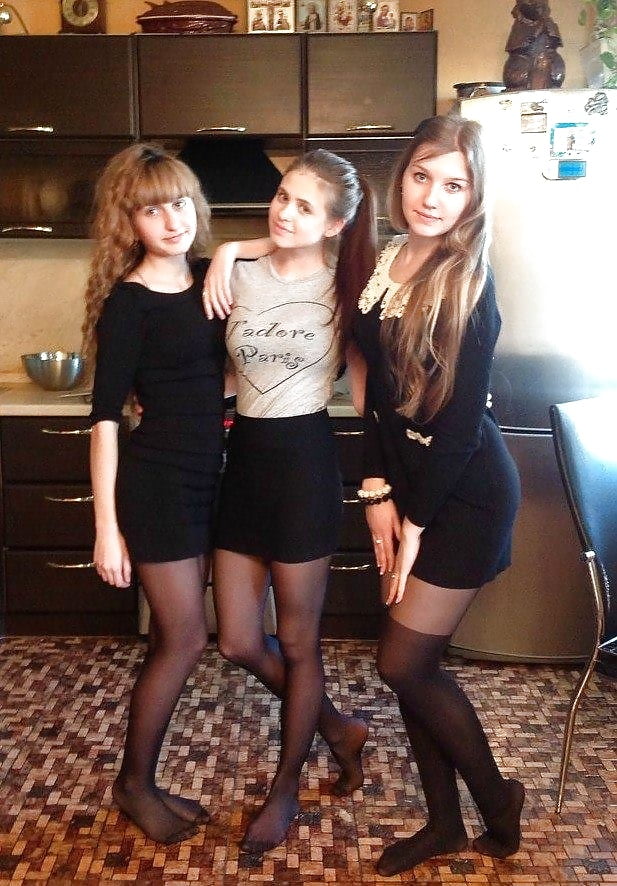 Porn image Amazing teen legs 5