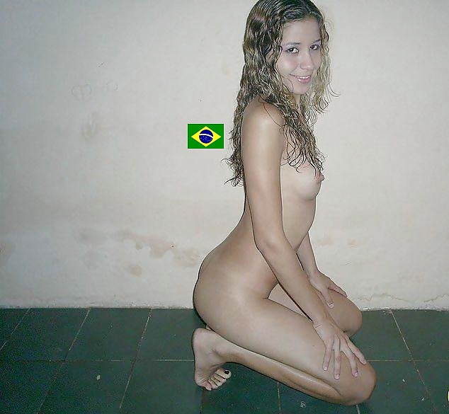Porn image Mother and young daughter Brazil