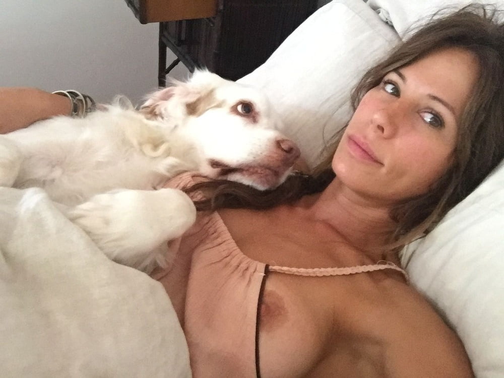 Rhona Mitra 84 Pics Xhamster