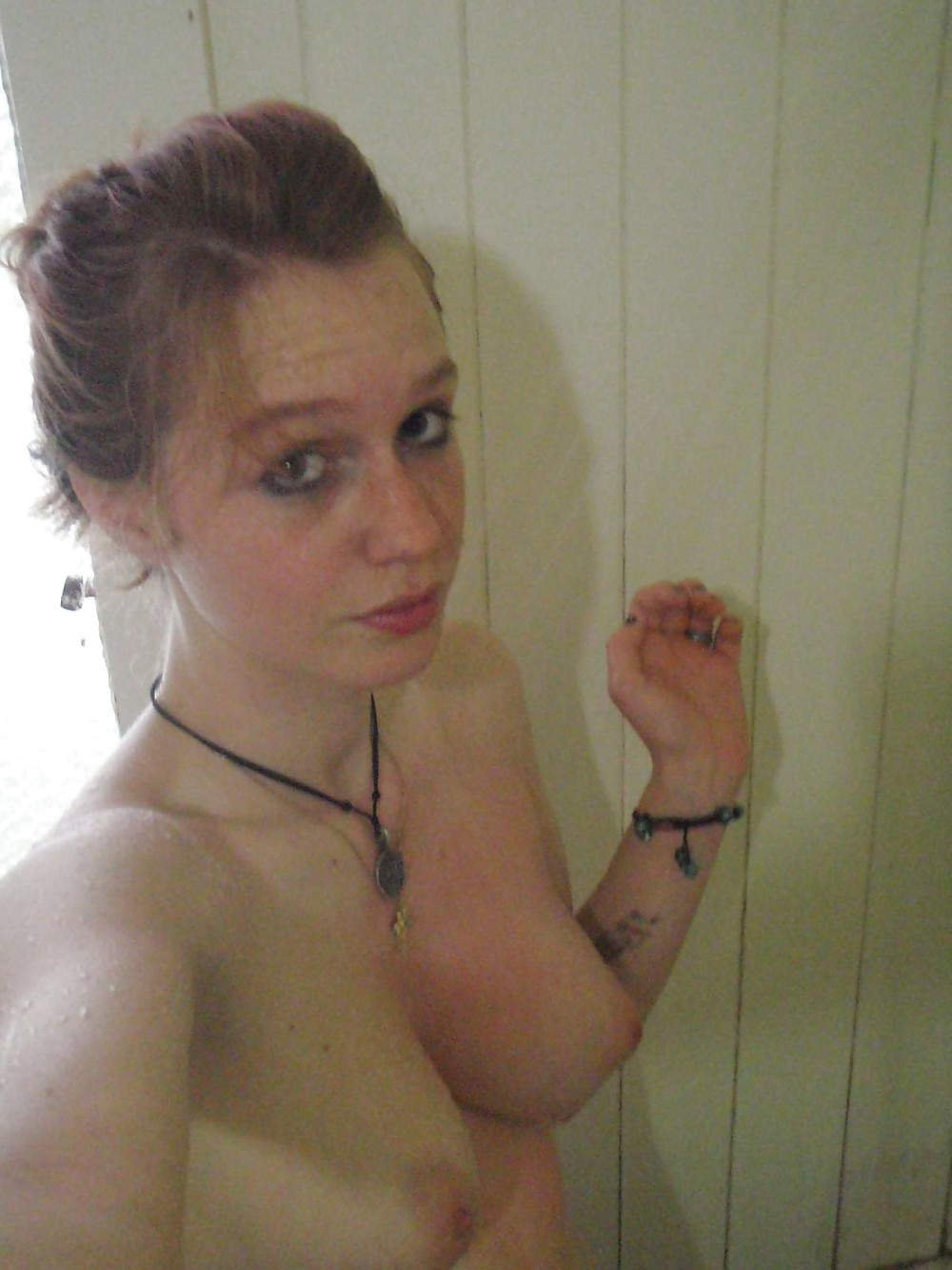 Porn image Cute Readhead Teen Selfpics