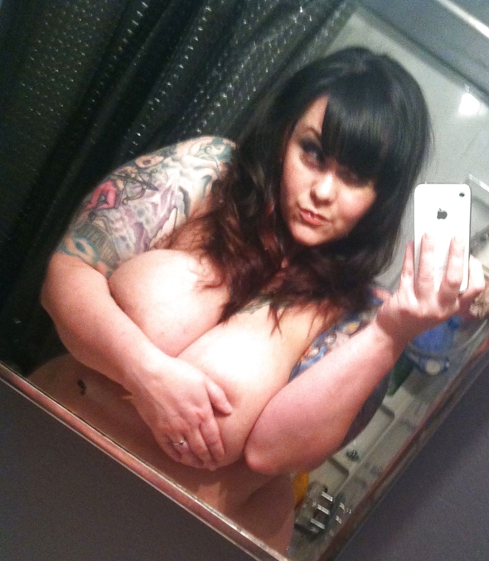 Porn image (DirtyCook) Mirror sluts BBW edition