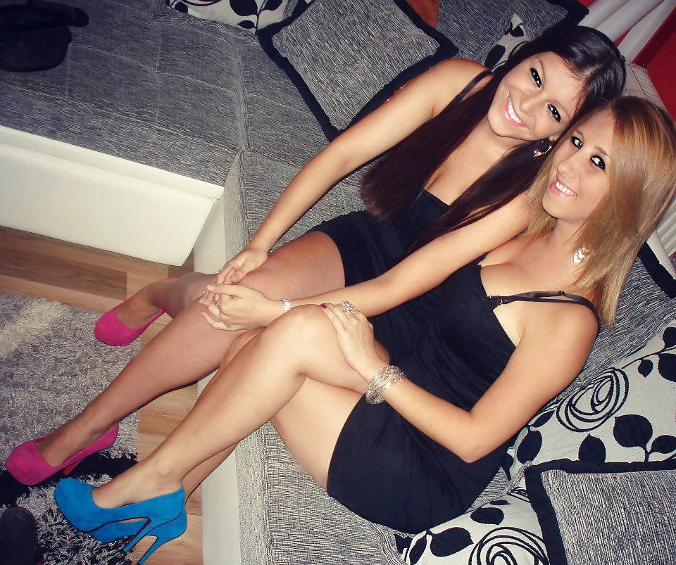 Porn image High heels babes
