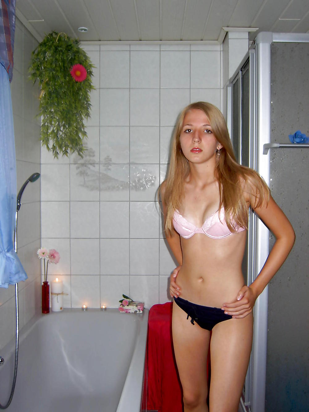 Porn image REAL AMATEUR - Cute blonde German