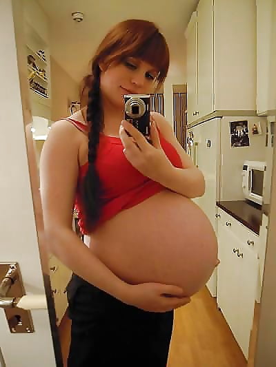 Porn image Random pregnant redheads