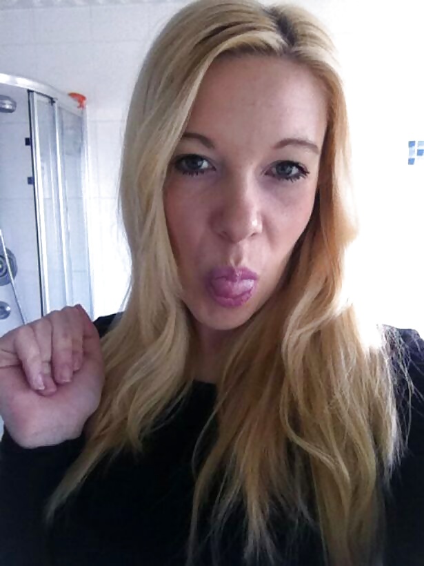 Porn image Leeds fitness instructor!